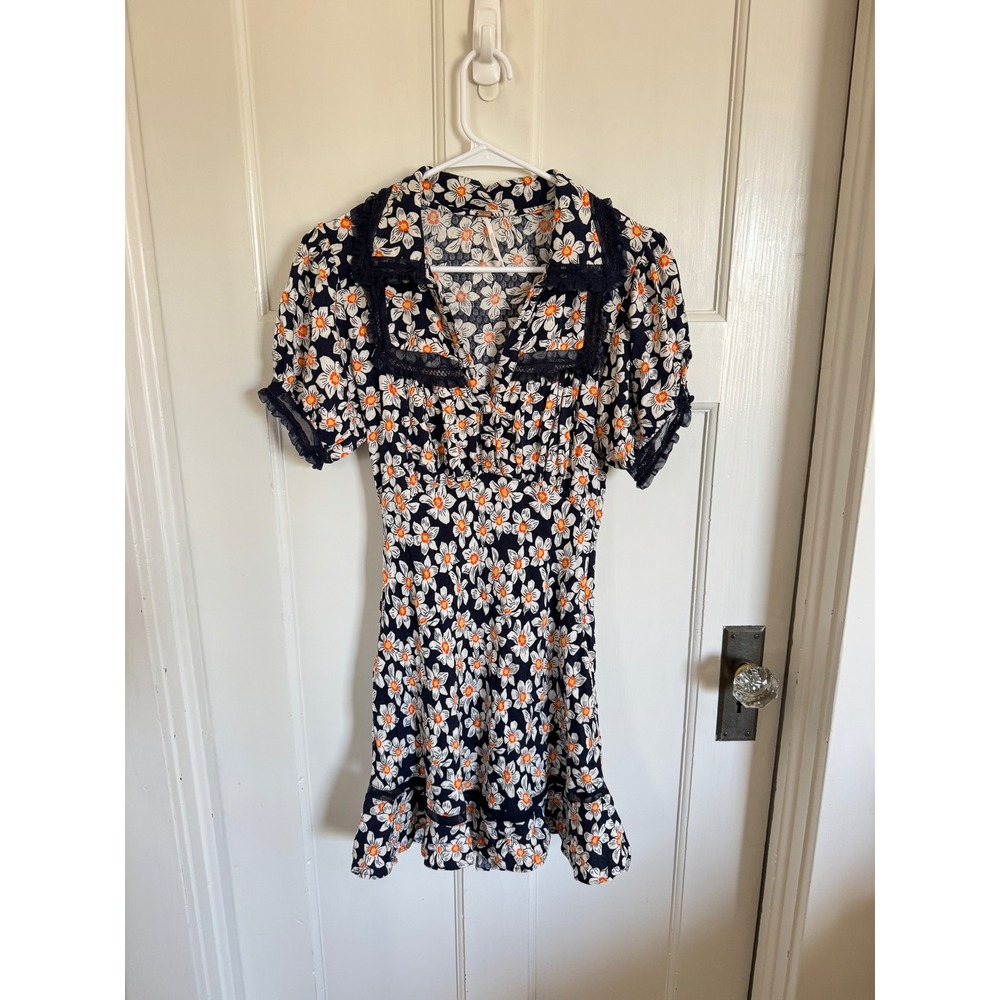 Free People navy & white floral shirt dress size xs